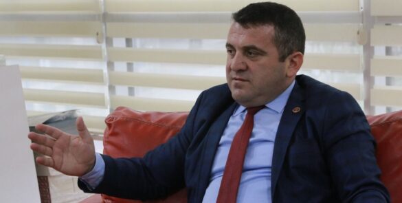 Kartepe Belediyesi Koor-dinatörü Selami Tarakçı istifa etti2