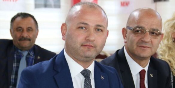 MHP Kartepe İlçe Başkanı Kalender görevden alındı2