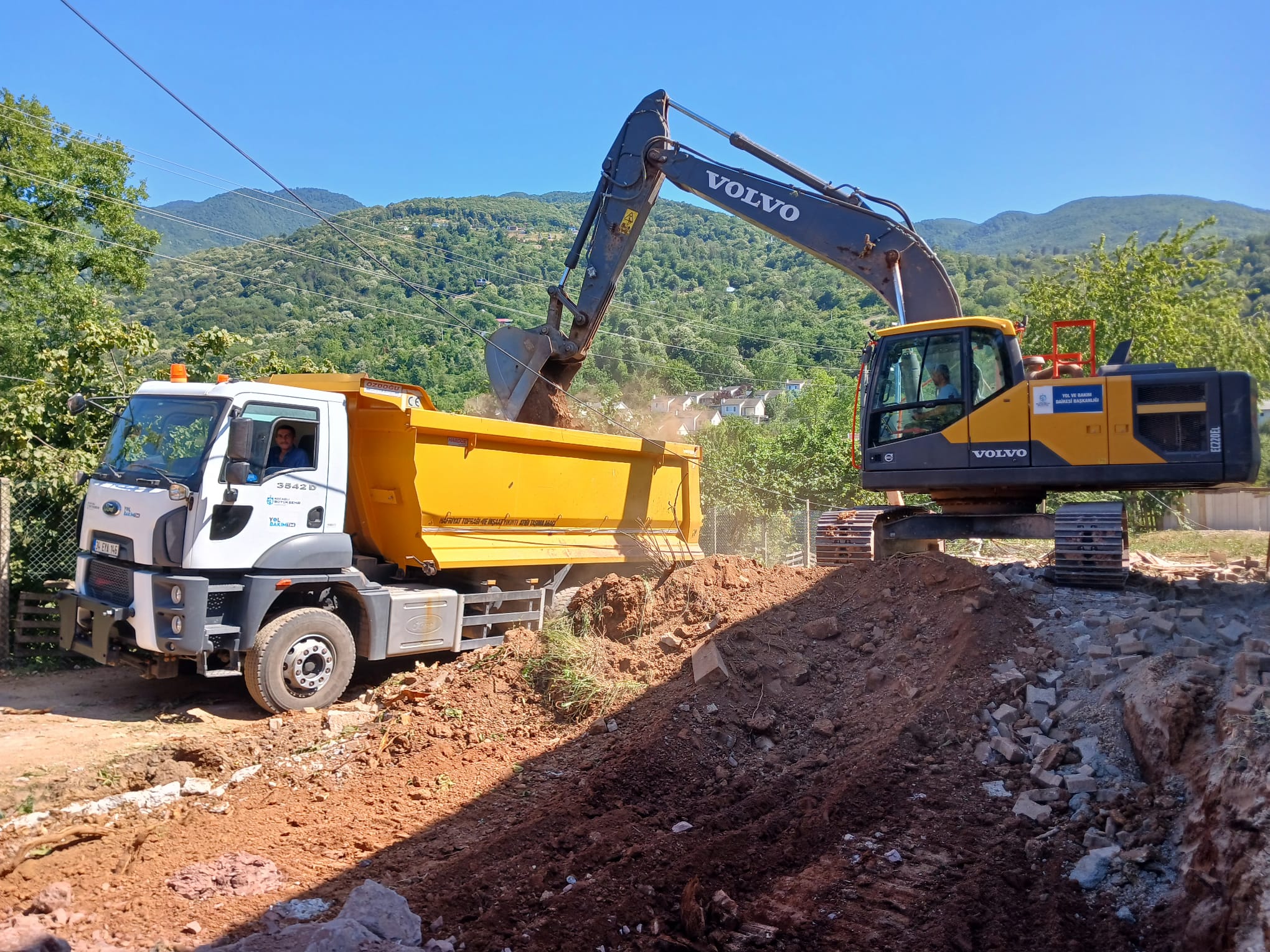Büyüyen Kartepe'ye modern yol hamlesi (3)