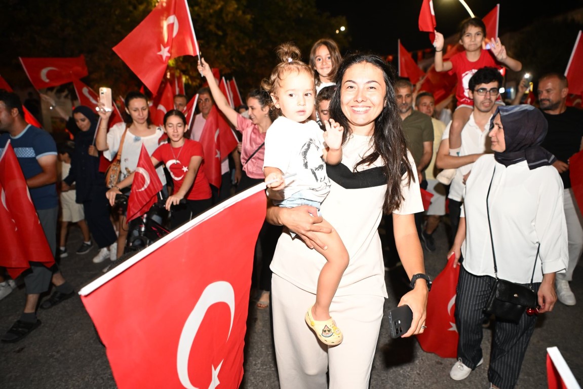 Kartepe’de 30 Ağustos Zafer Bayramı Coşkusu1