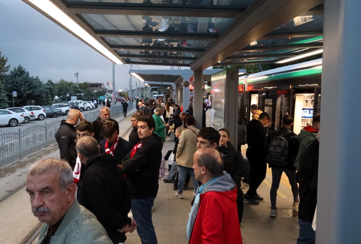 Kocaeli Büyükşehir milli maç sınavını başarıyla geçti (20)