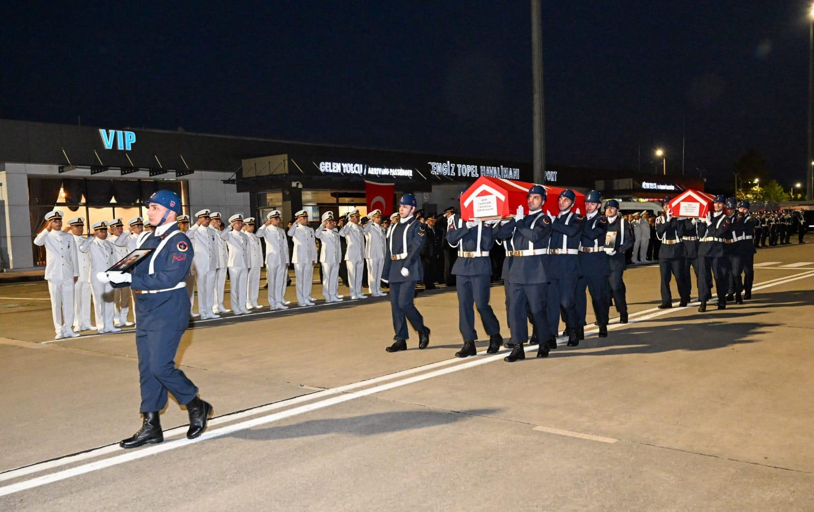 Şehitlerimiz Askeri Törenle Uğurlandı