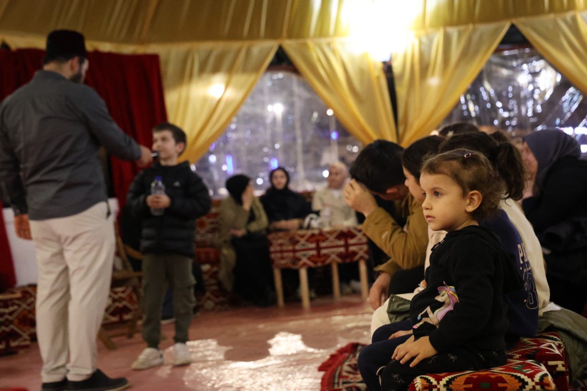 Ramazan’ın Kalbi Kartepe Kent Meydanı’nda Atıyor1