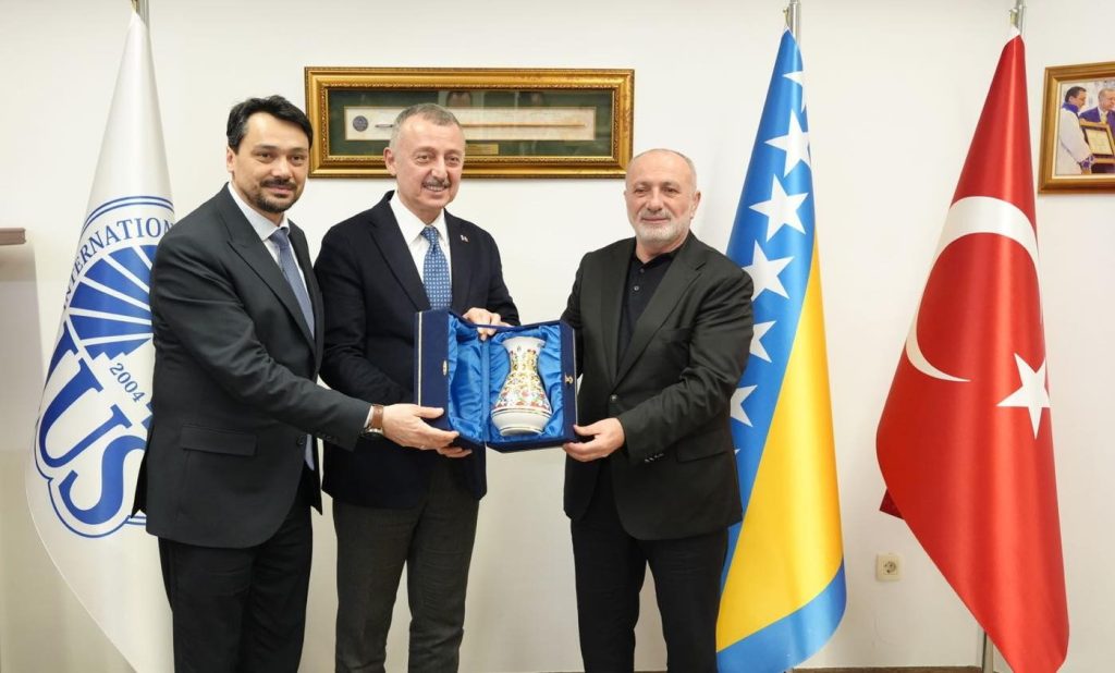 Başkan Büyükakın’dan Bosna’da resmi temaslar