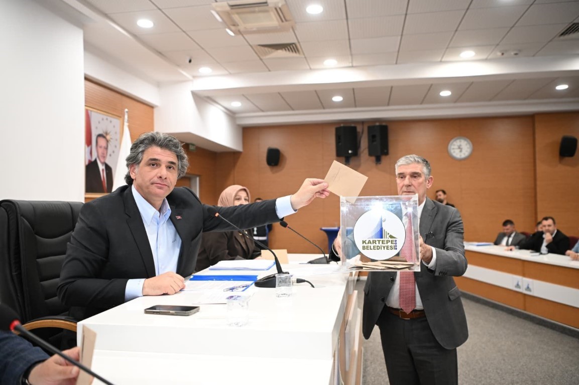 Kartepe’de Komisyonlar Belirlendi (2)