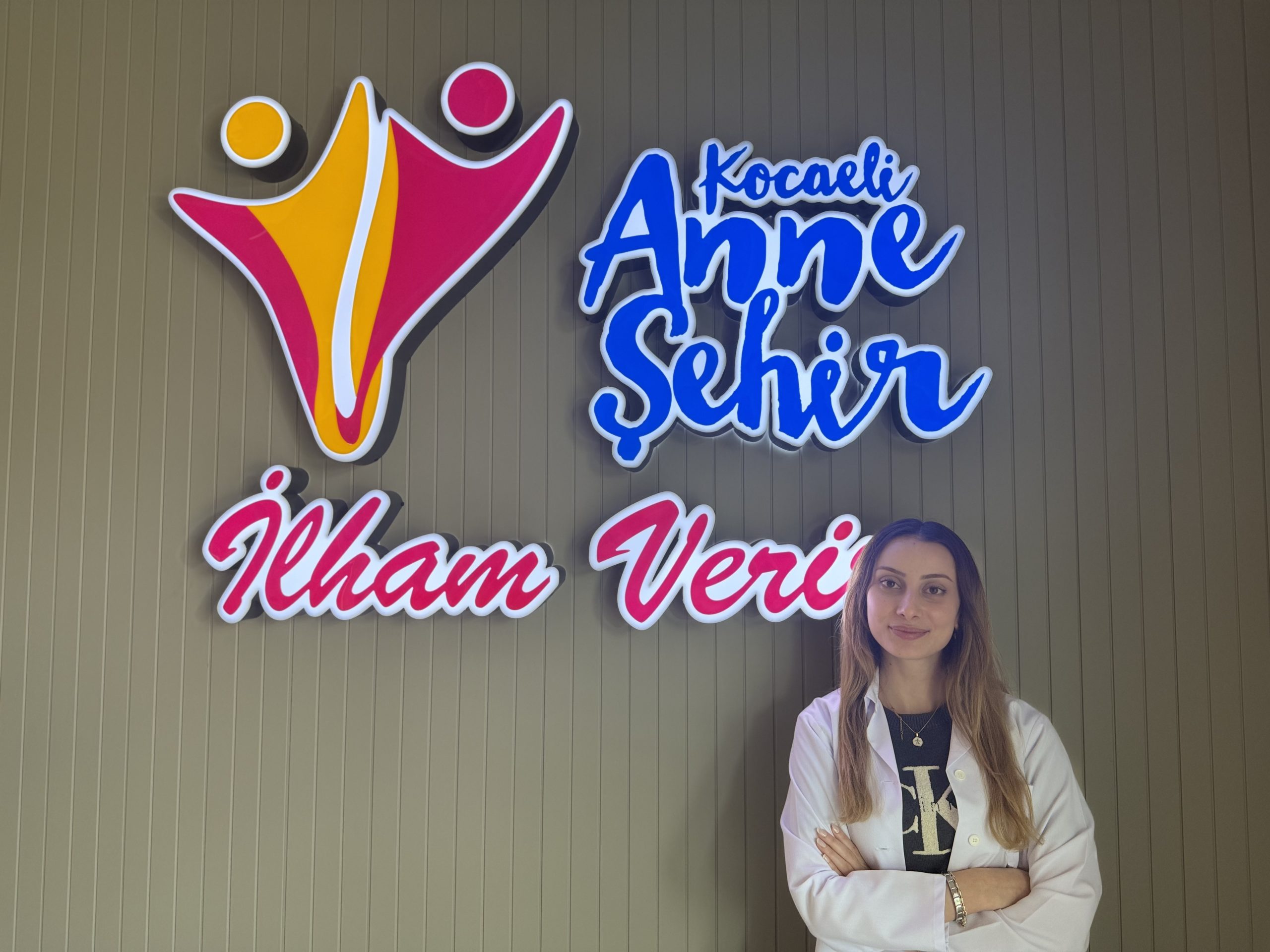 Büyükşehir diyetisyeni Buse Haldız