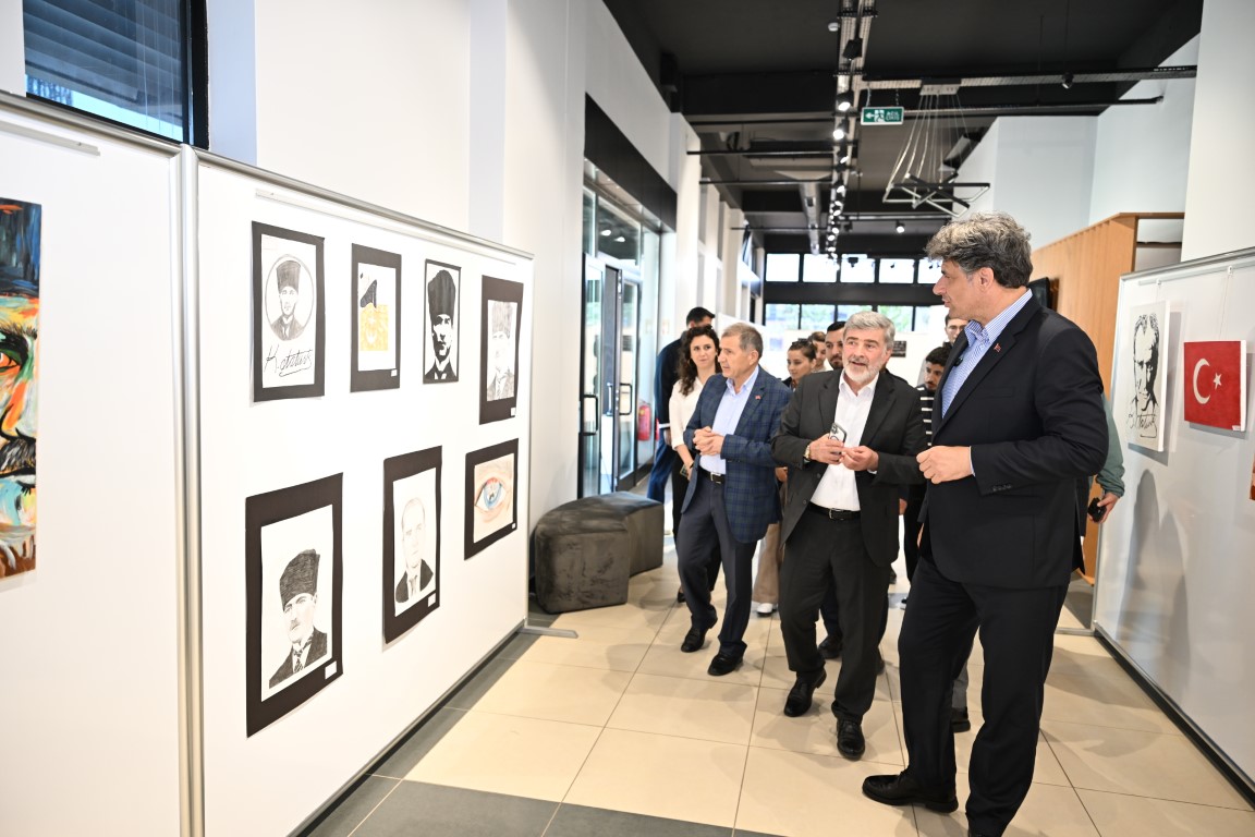 Kartepe’de Anlamlı Sergi Gençliğin İzinde 1919’dan Geleceğe (6)