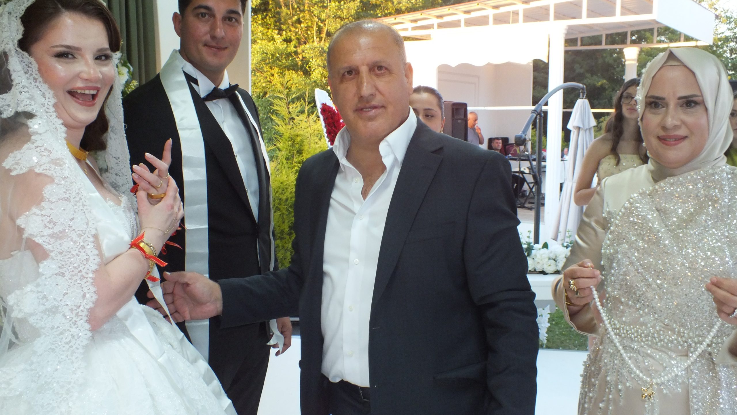 AHMET SAĞIRKAYA OĞLUNU EVLENDİRDİ3