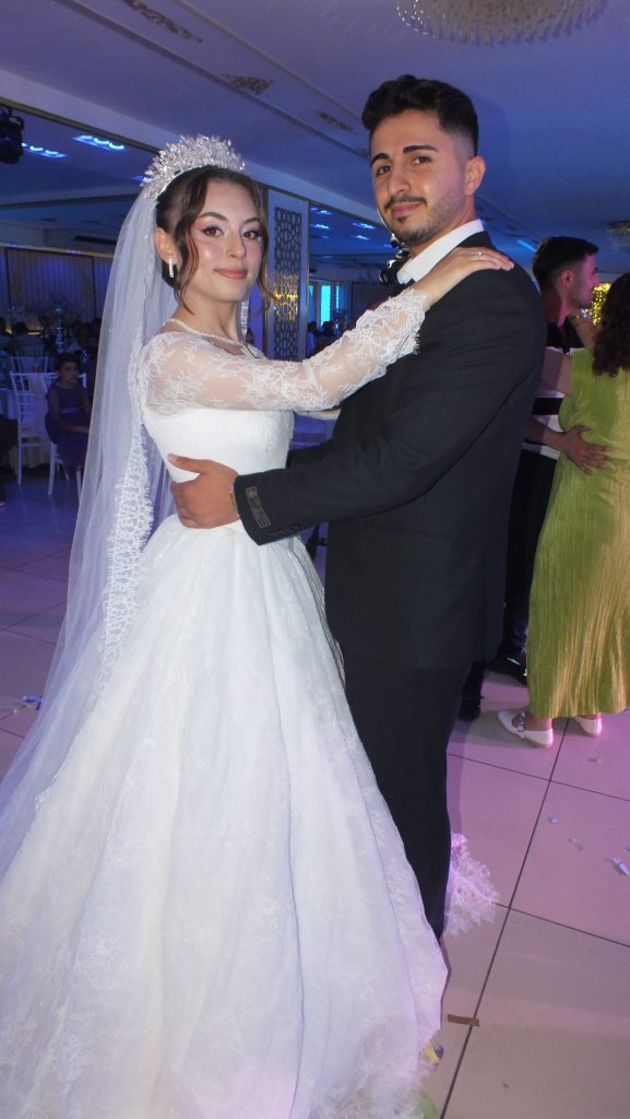 DENİZLİ’DEN KARTEPE’YE GELİN GELDİ