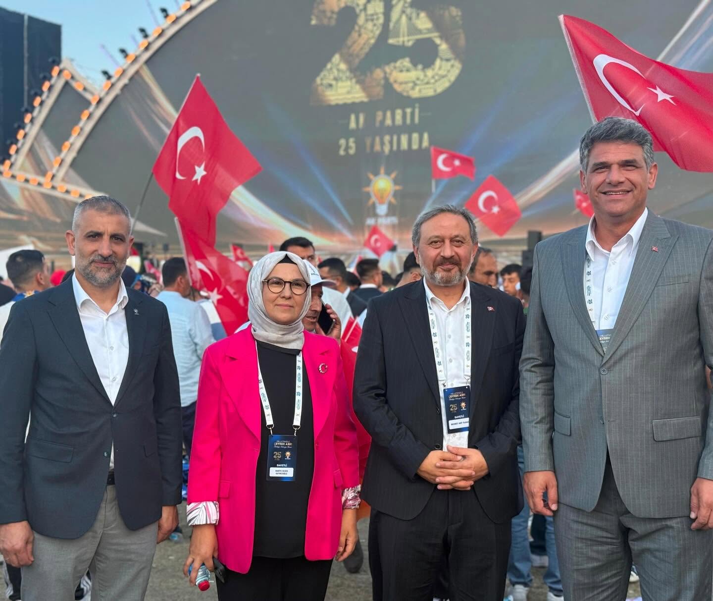 AK Parti’nin 25. yıl mitingine Kocaeli damgası!1