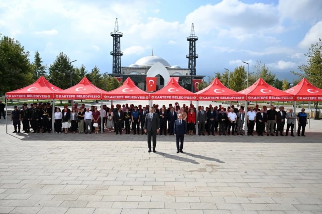 Kartepe’de 30 Ağustos Zafer Bayramı Coşkuyla Kutlandı