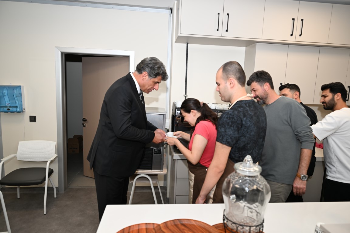 Başkan Kocaman’dan Gonca Engelsiz Yaşam Merkezi’ne Ziyaret (2)